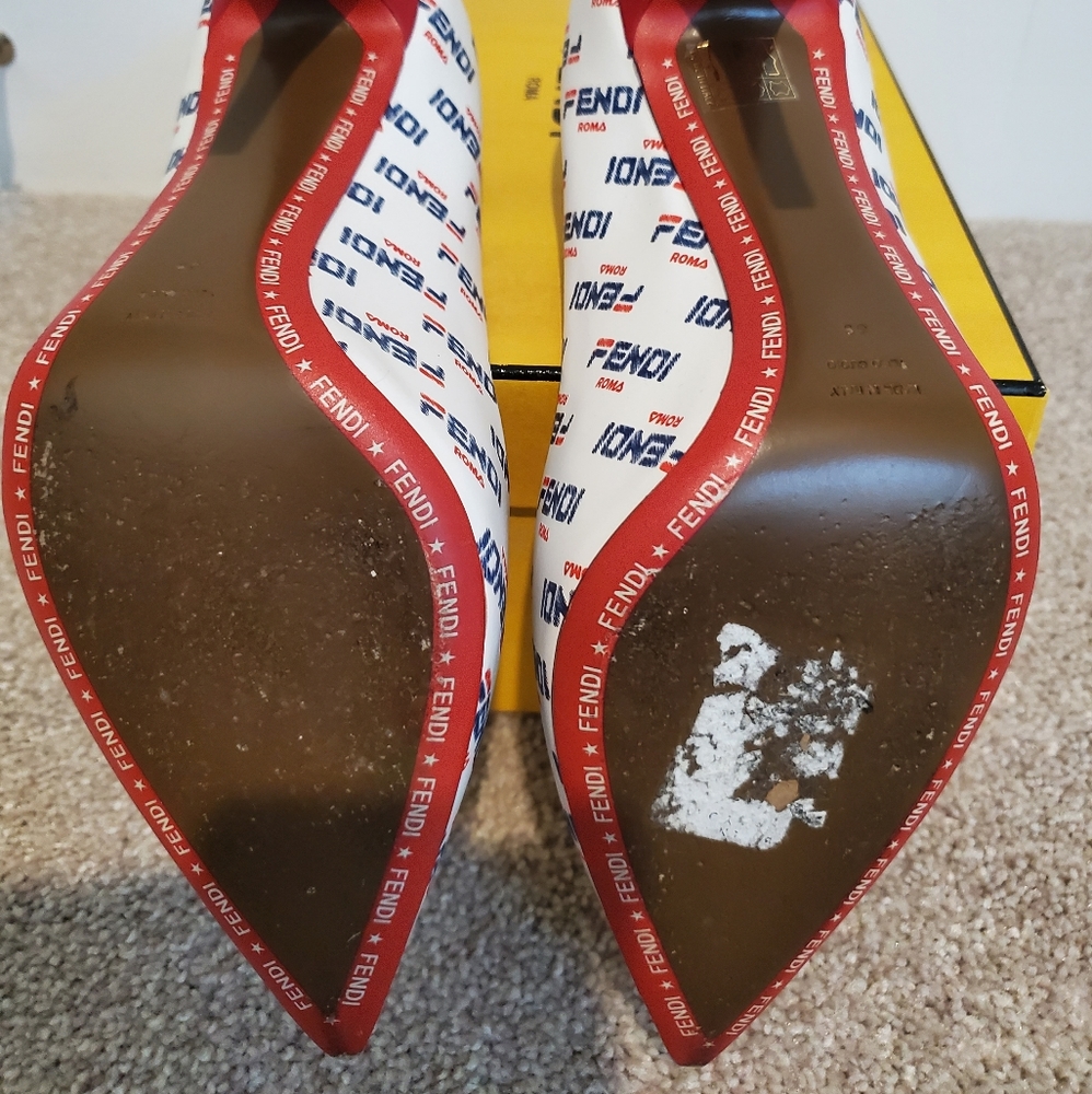 Fendi Roma Pumps - Picture 4 of 4